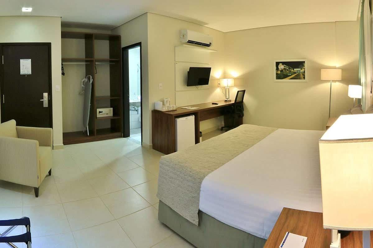Hotel Slaviero Porto Velho Extérieur photo